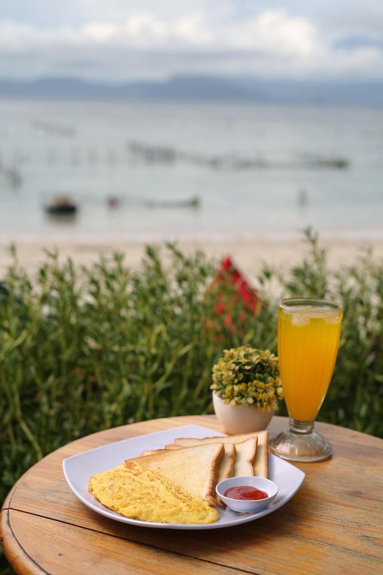 Santen Beach Bungalows Ped Buitenkant foto