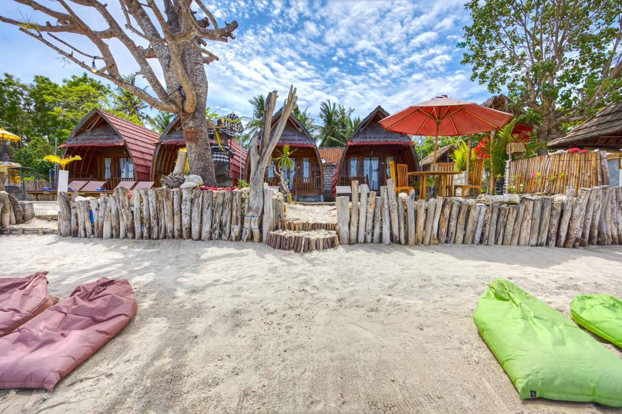 Santen Beach Bungalows Ped Buitenkant foto