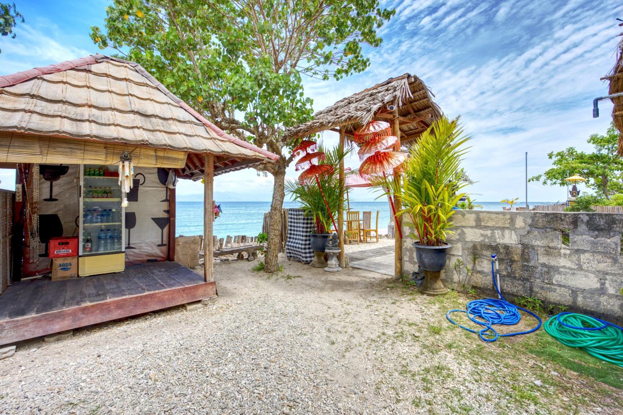 Santen Beach Bungalows Ped Buitenkant foto